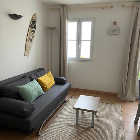 Maison Front De Mer La Flotte Extérieur photo